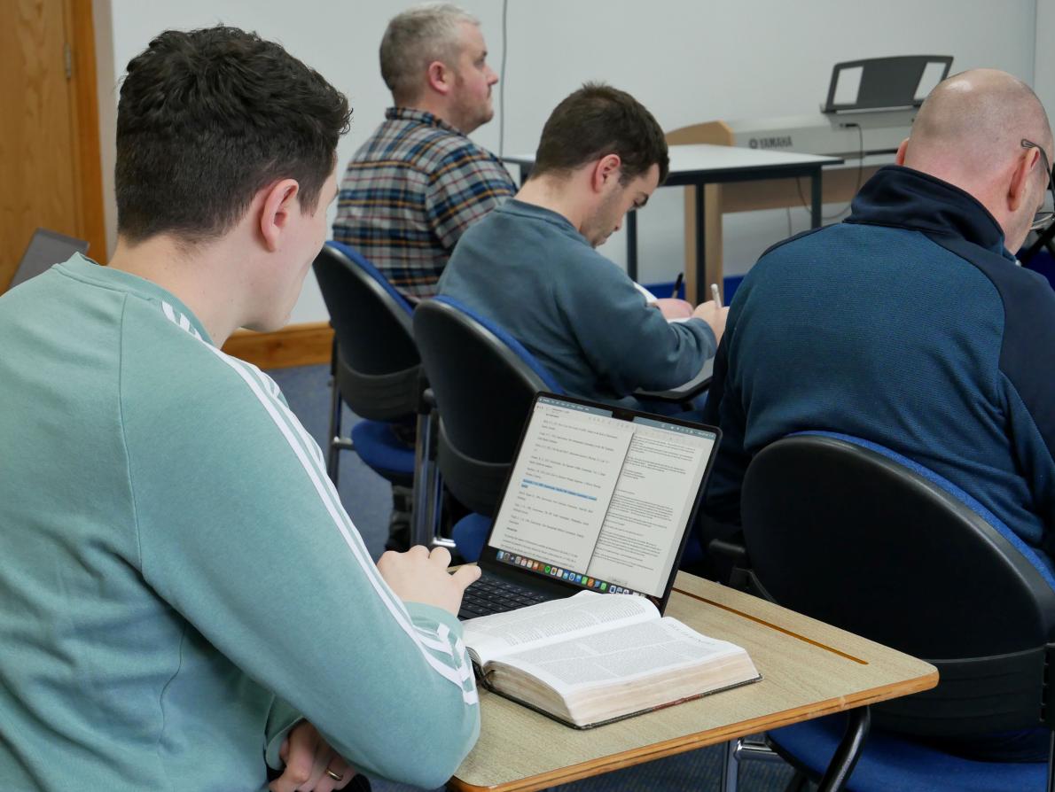 Image: stand-with-us